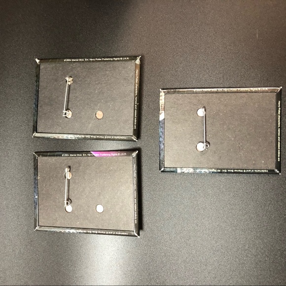 Three Harry Potter, Prisoner of Azkaban buttons! - Picture 5 of 8